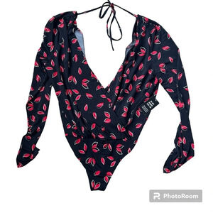 NWT Express Black and Red Floral Deep V Front and Back Bodysuit Size Small